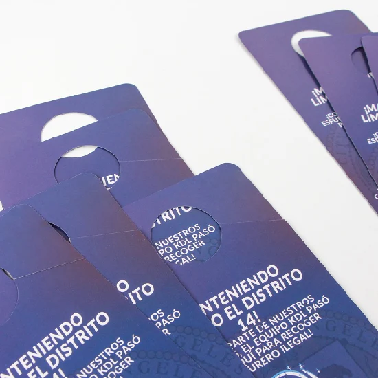 공장 직접 맞춤형 오일 포장 카드 인쇄 Kunststoff-PVC-Hang-Tag-Parkscheine